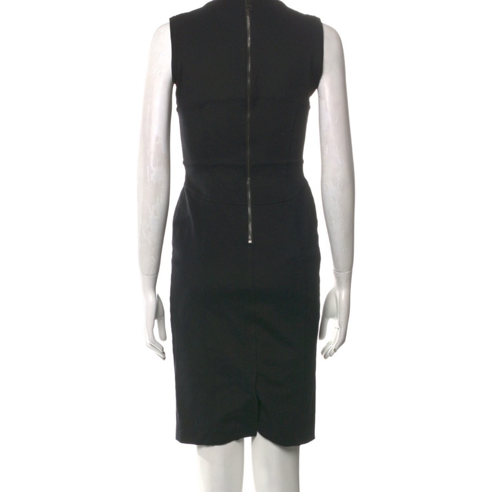 Burberry sheath dress 4 - Picture 2 of 4